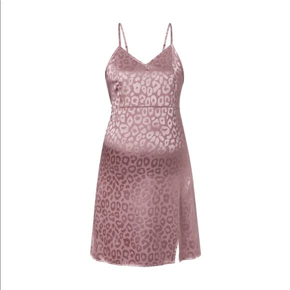 Sexy Animal Print Maternity Nightgown Size Large - Picture 4 of 15